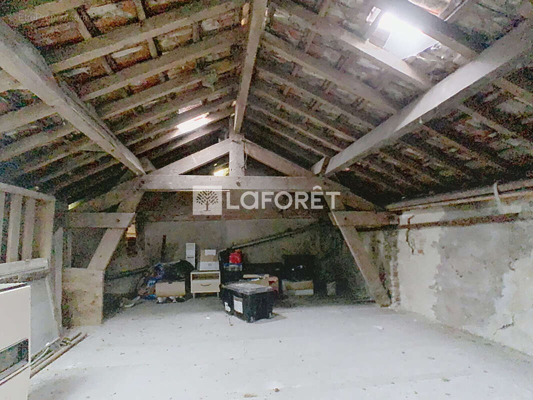 Maison à VILLE-SUR-TOURBE