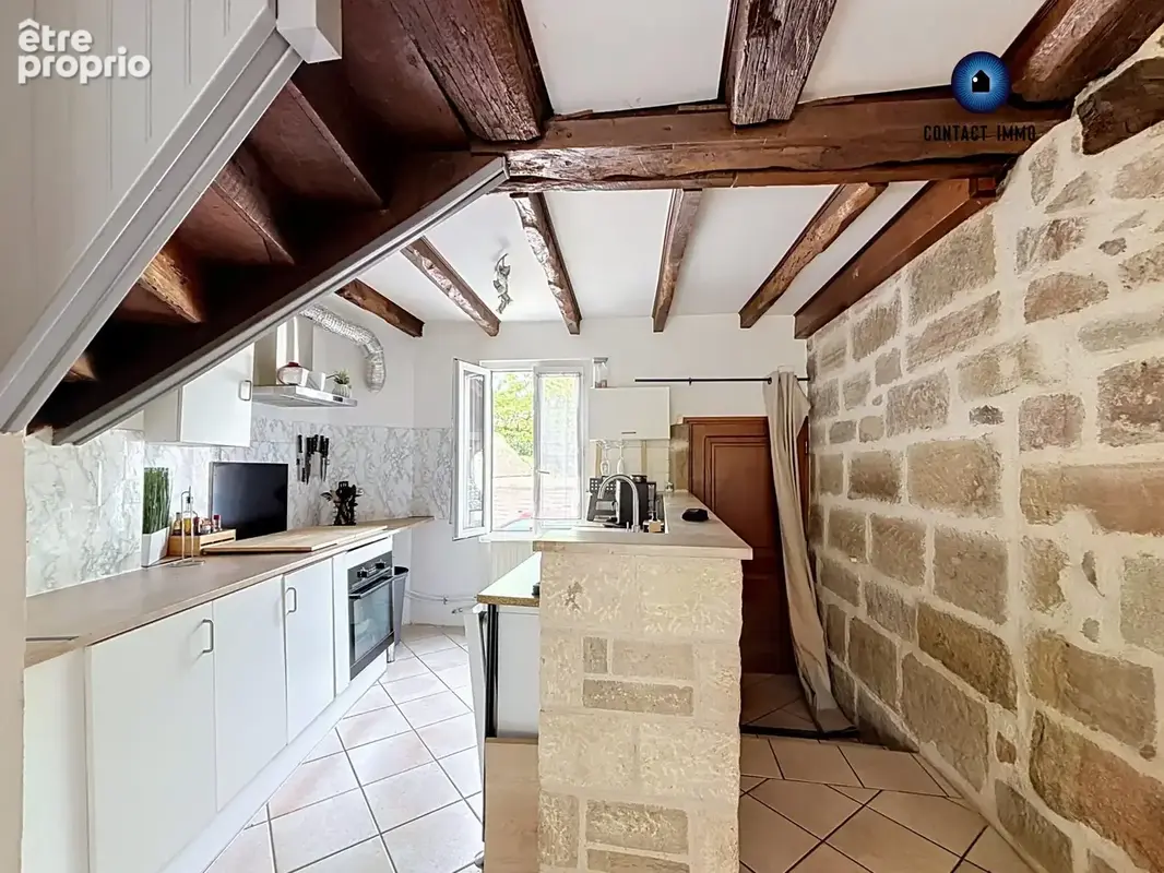 Maison 69 m² à Ussac  - photo 3