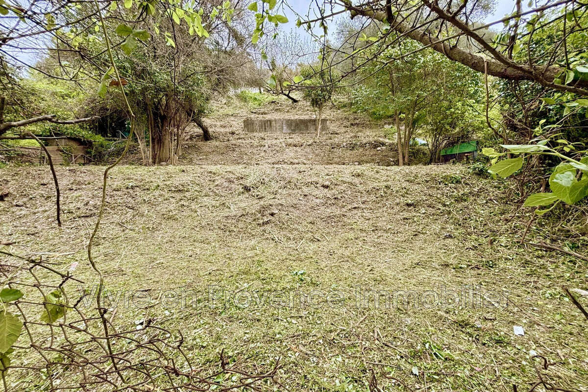 Terrain à SAINT-ANDRE-DE-LA-ROCHE