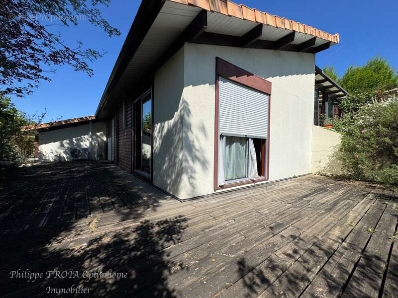 Maison à ARTIGUES-PRES-BORDEAUX