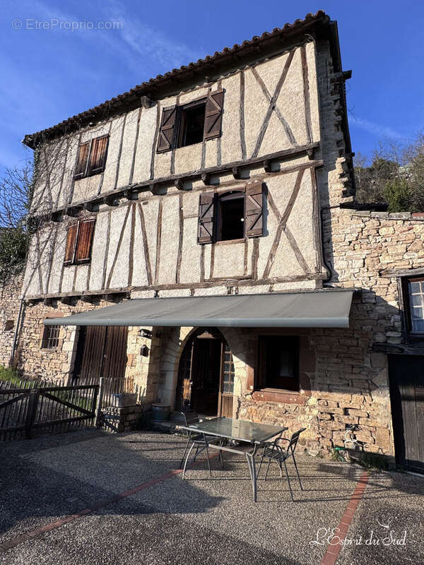 Maison à CORDES-SUR-CIEL