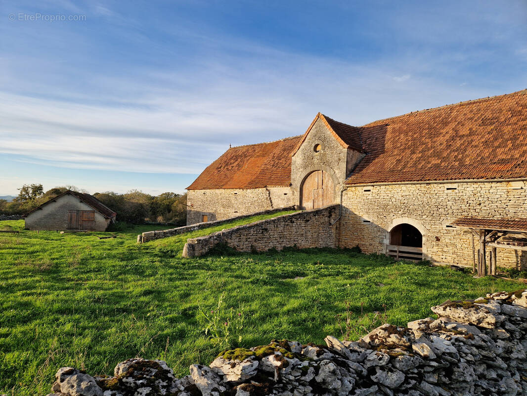 Maison à FONTANES-DU-CAUSSE