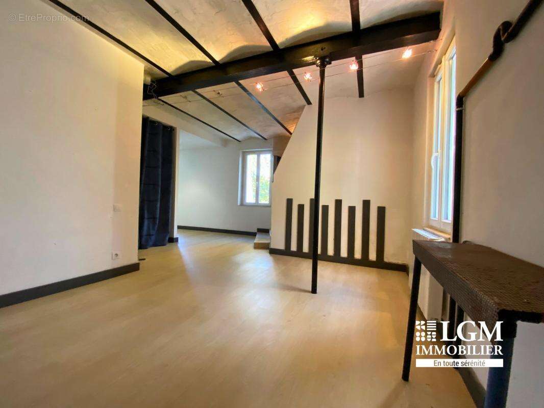 Maison à CASTELSARRASIN