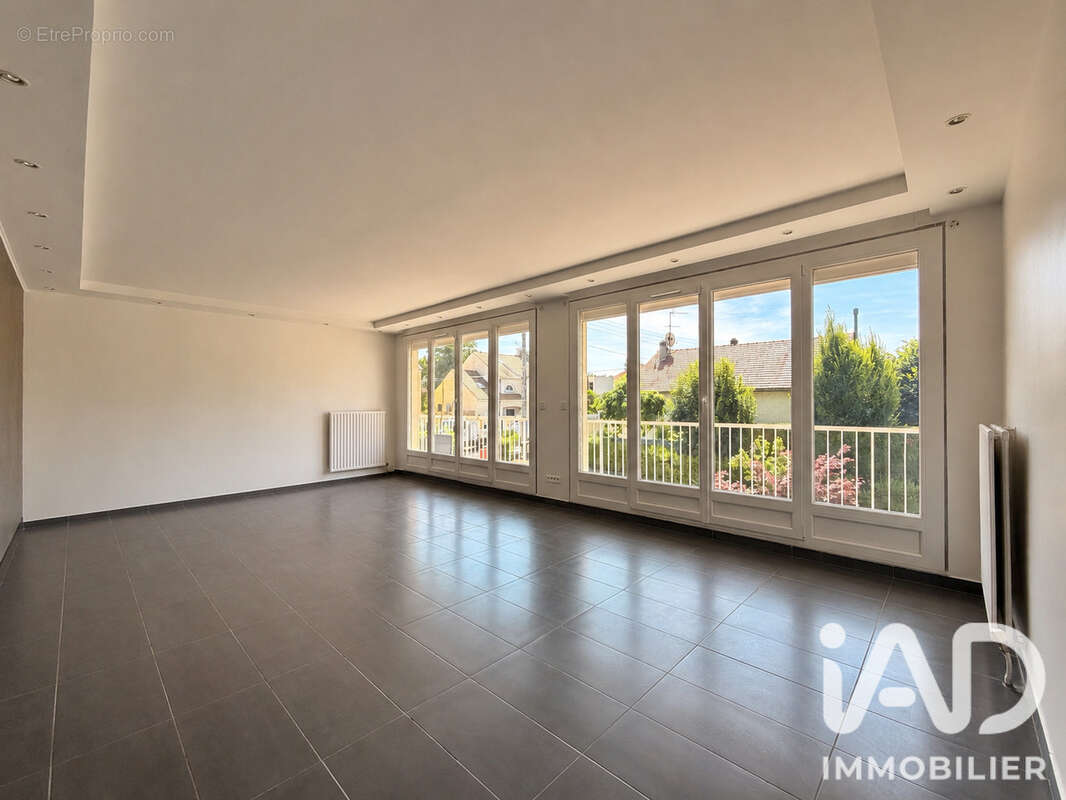 Appartement 94 m² à Soisy-Sous-Montmorency  - photo 4