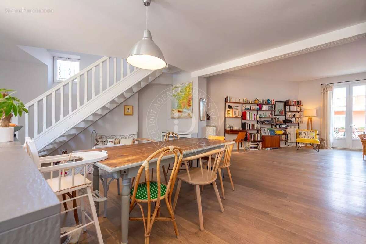 5 pièces avec terrasse et vue mer - photo 5