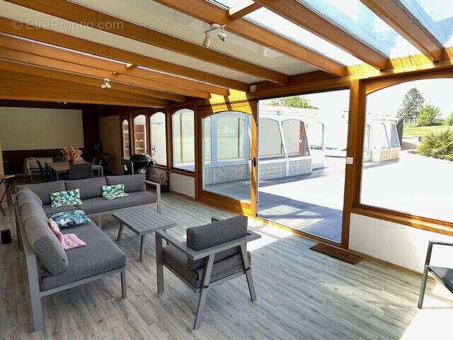 Maison 203 m² à Coulommiers  - photo 4