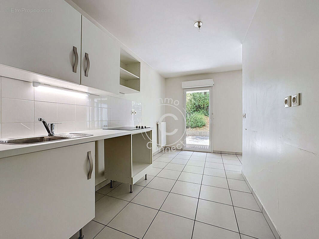 T3 de 69 m2 avec Jardin et 2 terrasses - Résidence standing - photo 4