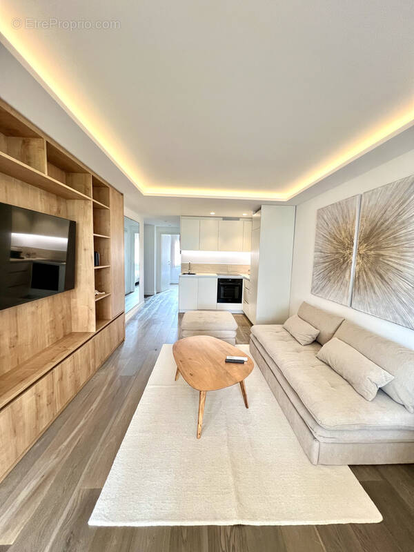 Appartement à LE CANNET