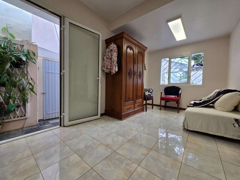 Maison à SAINT-DENIS