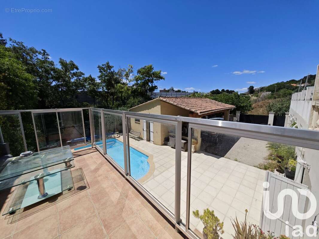 Photo 3 - Maison à MARSEILLE-16E