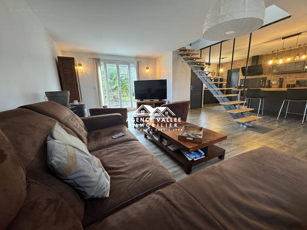 Maison à SAINT-GERMAIN-LES-CORBEIL