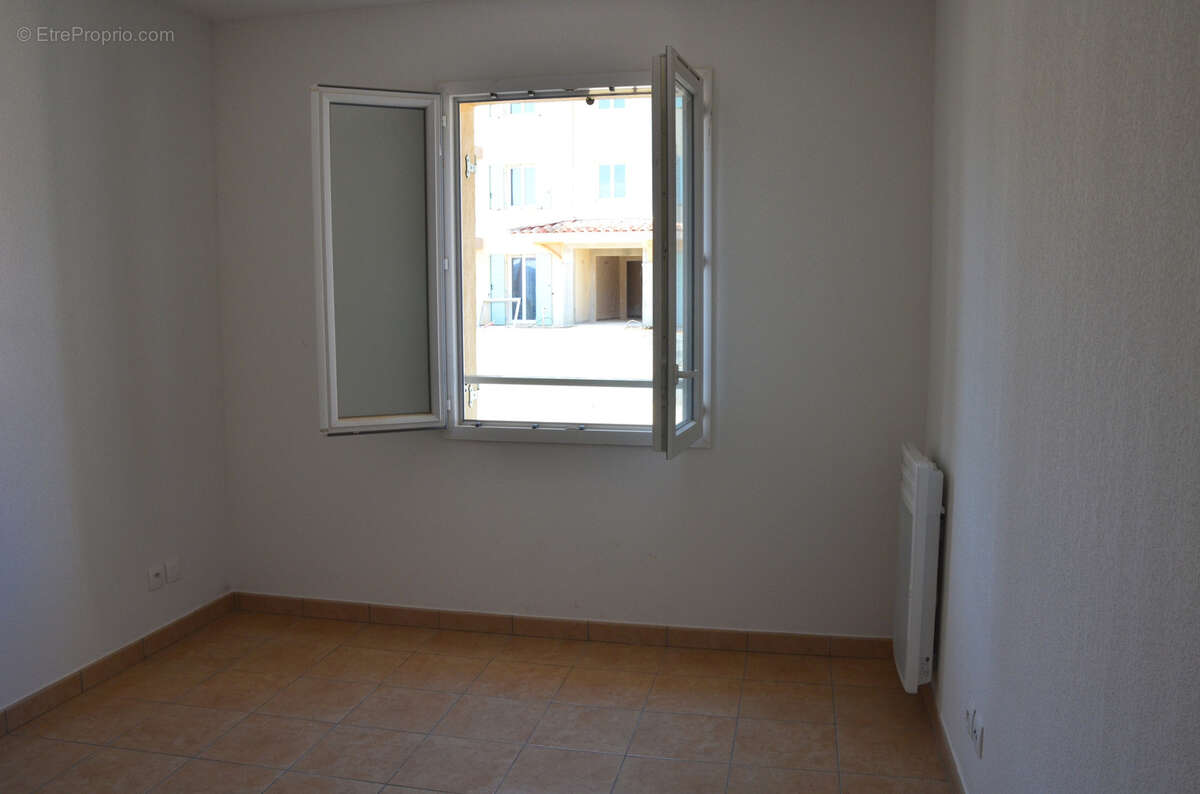 Appartement à LA CROIX-VALMER