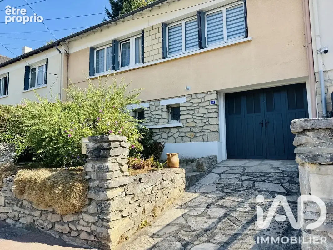 Photo 1 - Maison à MARLY-LA-VILLE