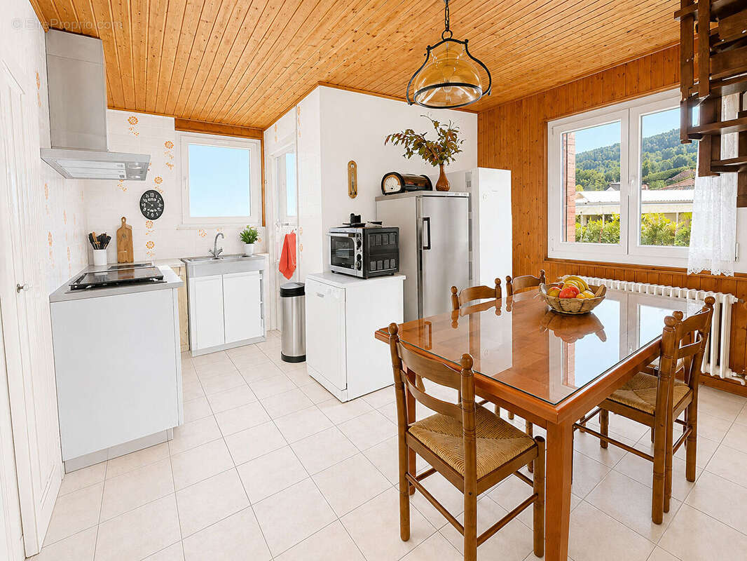Maison Neuvecelle 9 pièce(s) 180 m2 - photo 4