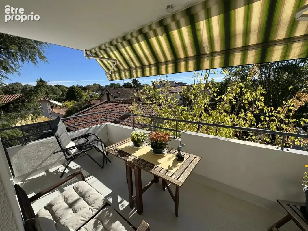 St-exupery - appt. t3 terrasse parkings - photo 1