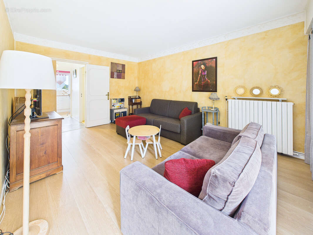 Appartement à QUINCY-SOUS-SENART
