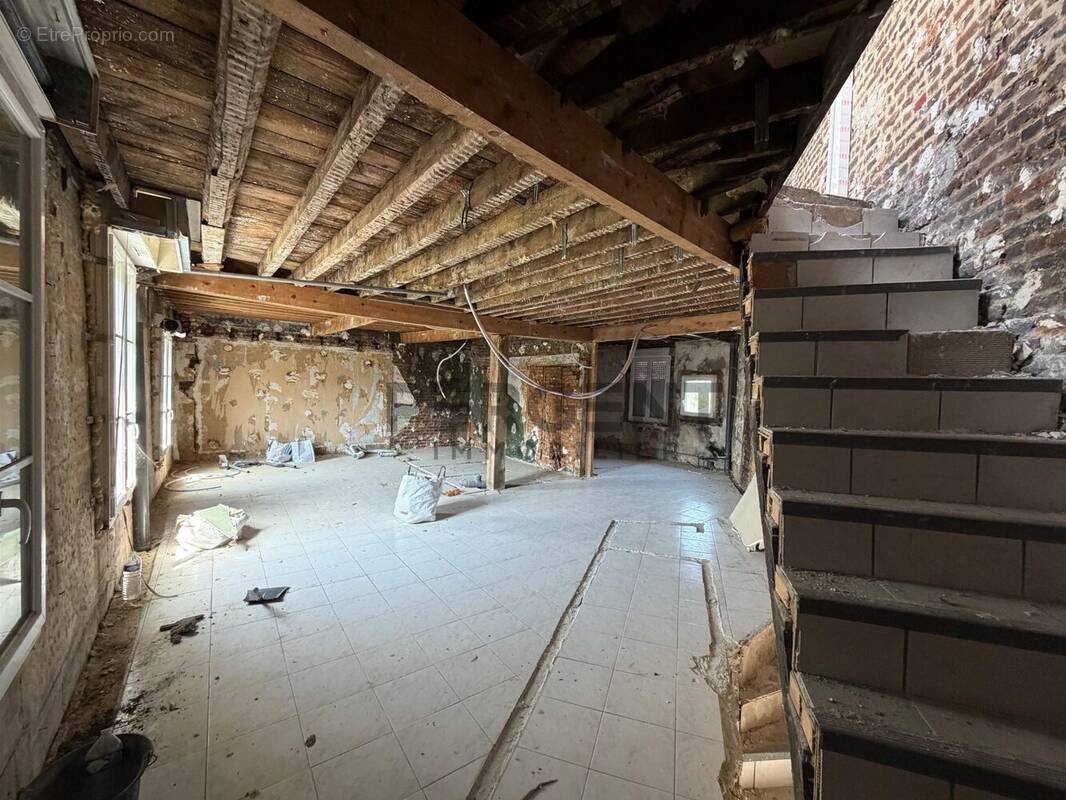 Appartement à CHARLEVILLE-MEZIERES