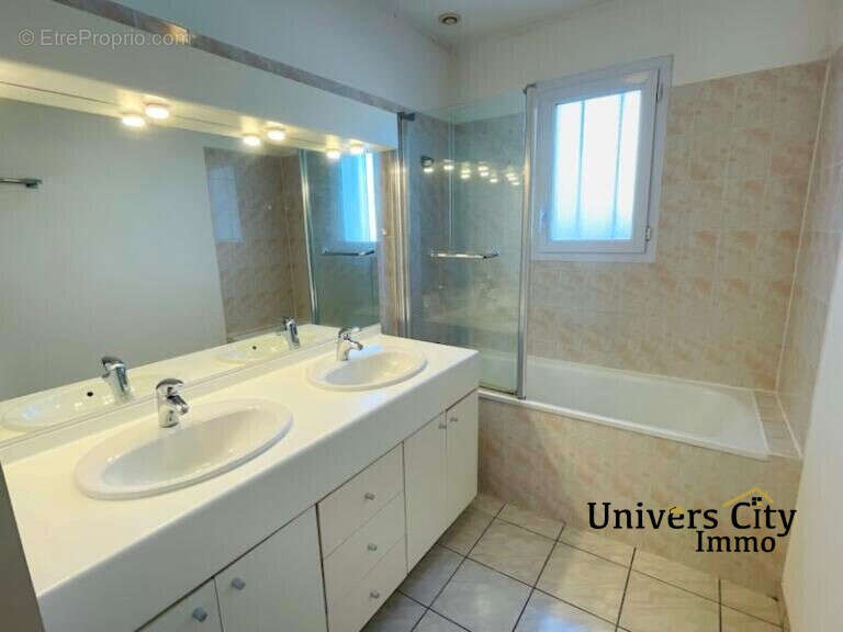 Maison à LE LOROUX-BOTTEREAU