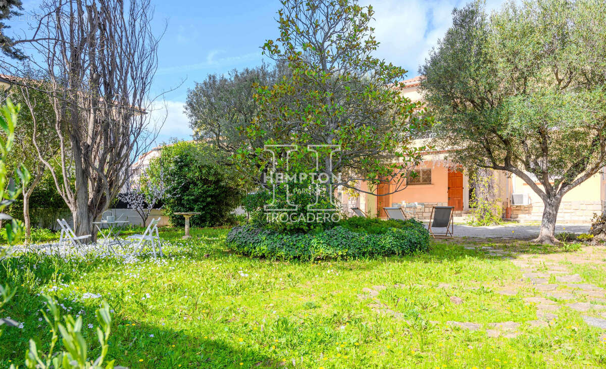 Maison à SANARY-SUR-MER