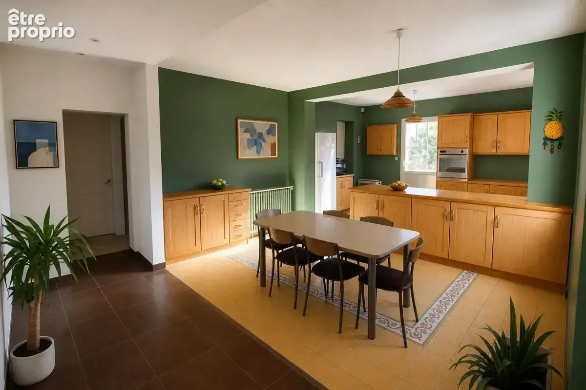 Maison en pierre 11 pièces à Ambarès-et-Lagrave - photo 7