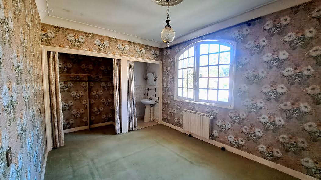 Maison à SAINT-GEORGES-DE-DIDONNE