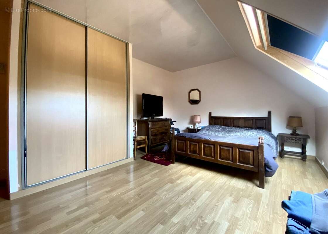 Maison à NOGENT-LE-ROI