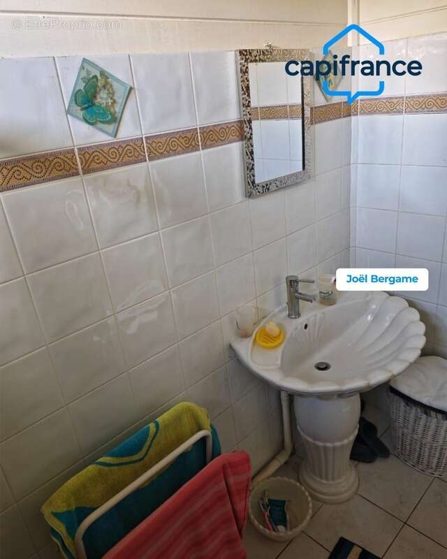 Maison à RIVIERE-SALEE