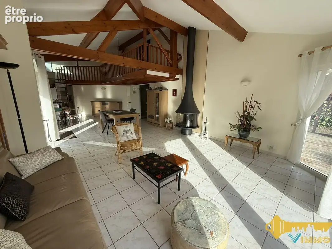 Maison 122m2 - 3ch, mezzanine, garage 41m2 - Jardin 761m2 - photo 2