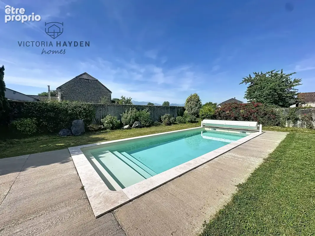 Maison 8 pièces 221 m² à vendre à Nay (64800) - photo 6
