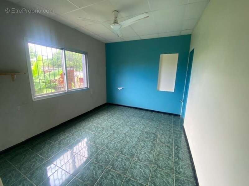 Maison à SAINT-DENIS