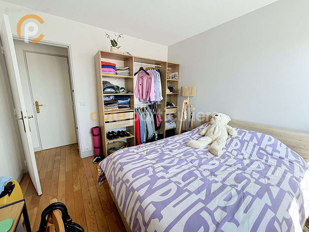 Appartement T2-T3 lumineux de 63 m² ? Étage élevé avec ascenseur, box et cave  - Place d'Italie / Butte-aux-Cailles Paris 13e - photo 6