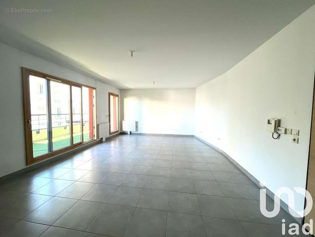 Photo 3 - Appartement à SAINT-ETIENNE