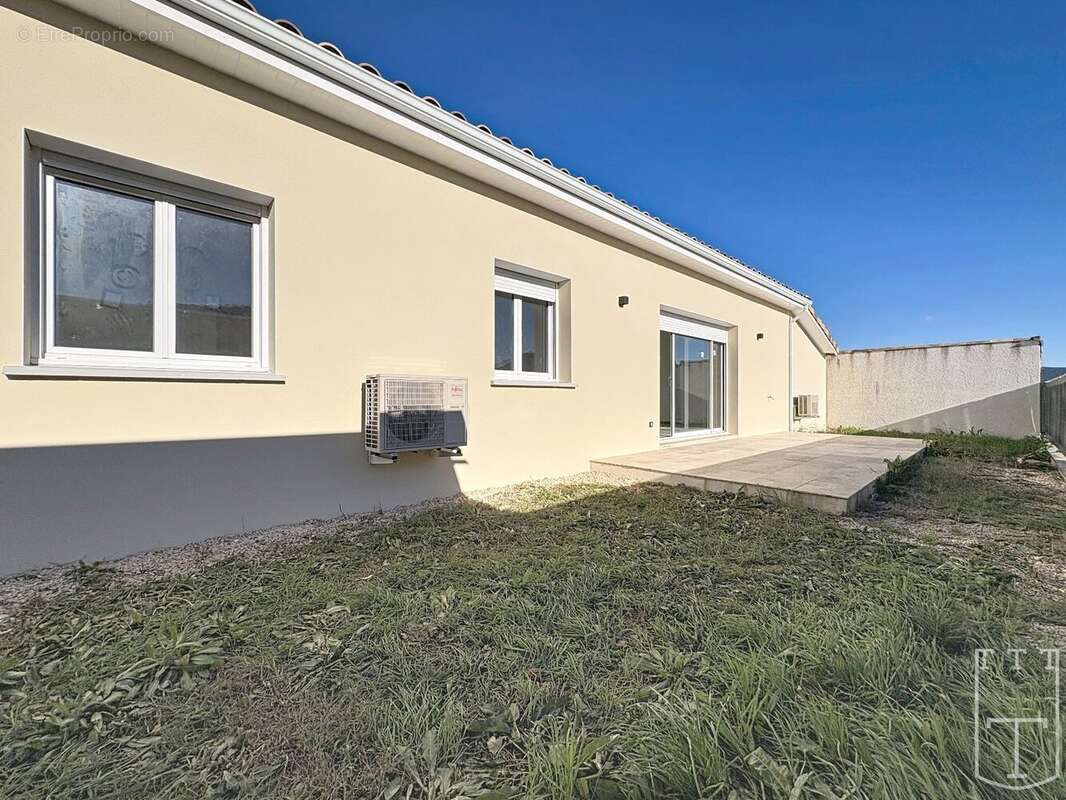 Maison à VALLON-PONT-D&#039;ARC