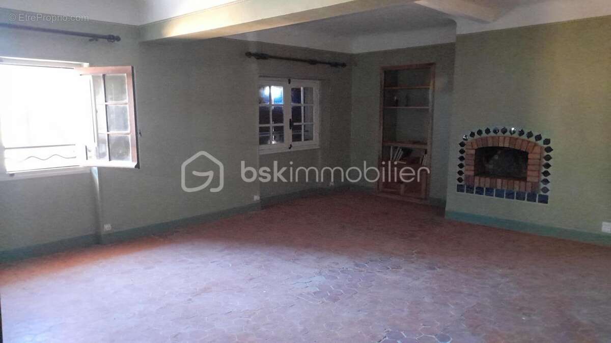 NOUVELLE BAISSE DE PRIX de 12% (à prévoir) pour cette BASTIDE en pierres à rénover MANOSQUE - photo 8