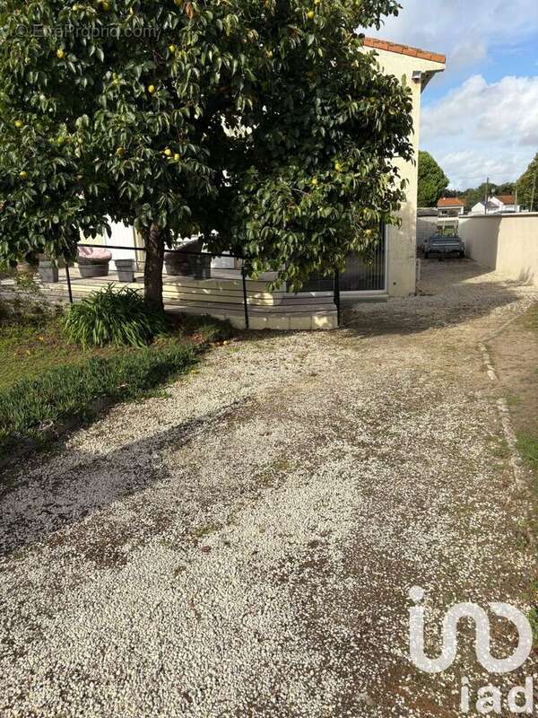 Photo 2 - Maison à BOURCEFRANC-LE-CHAPUS