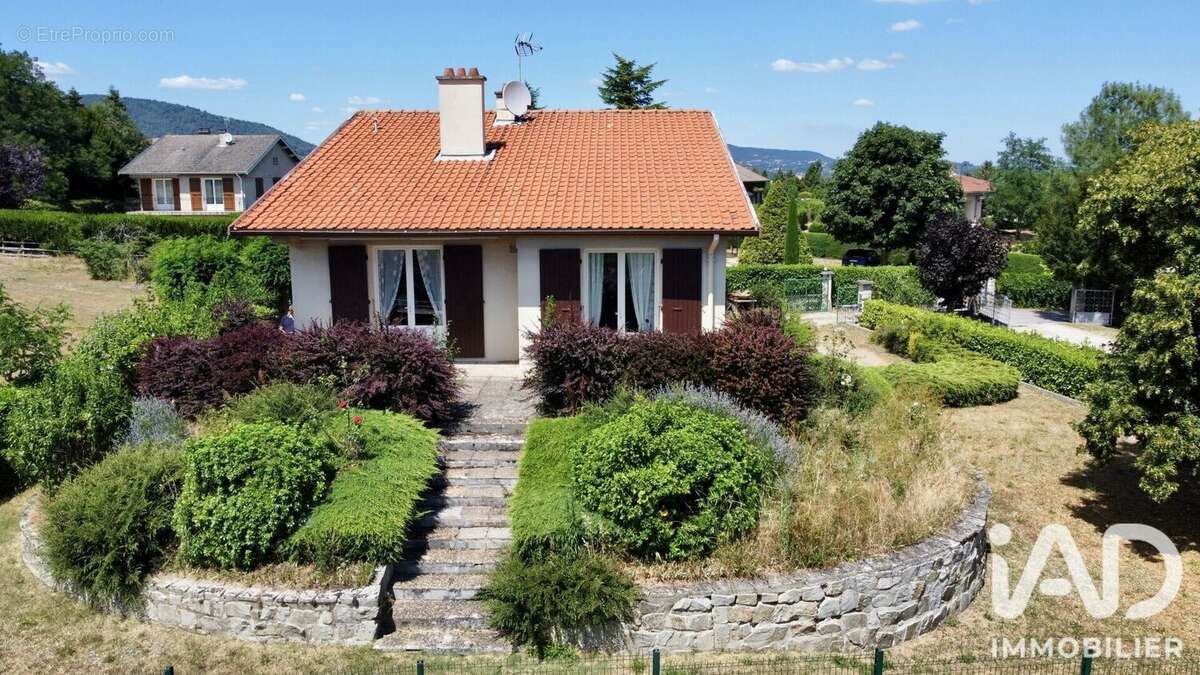 Maison 120 m² à Roiffieux  - photo 3