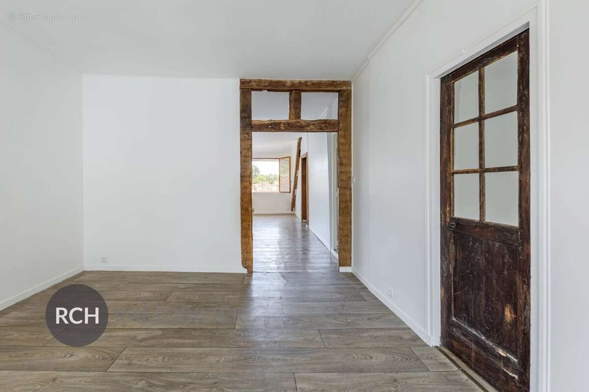 Appartement à MONTFORT-L'AMAURY