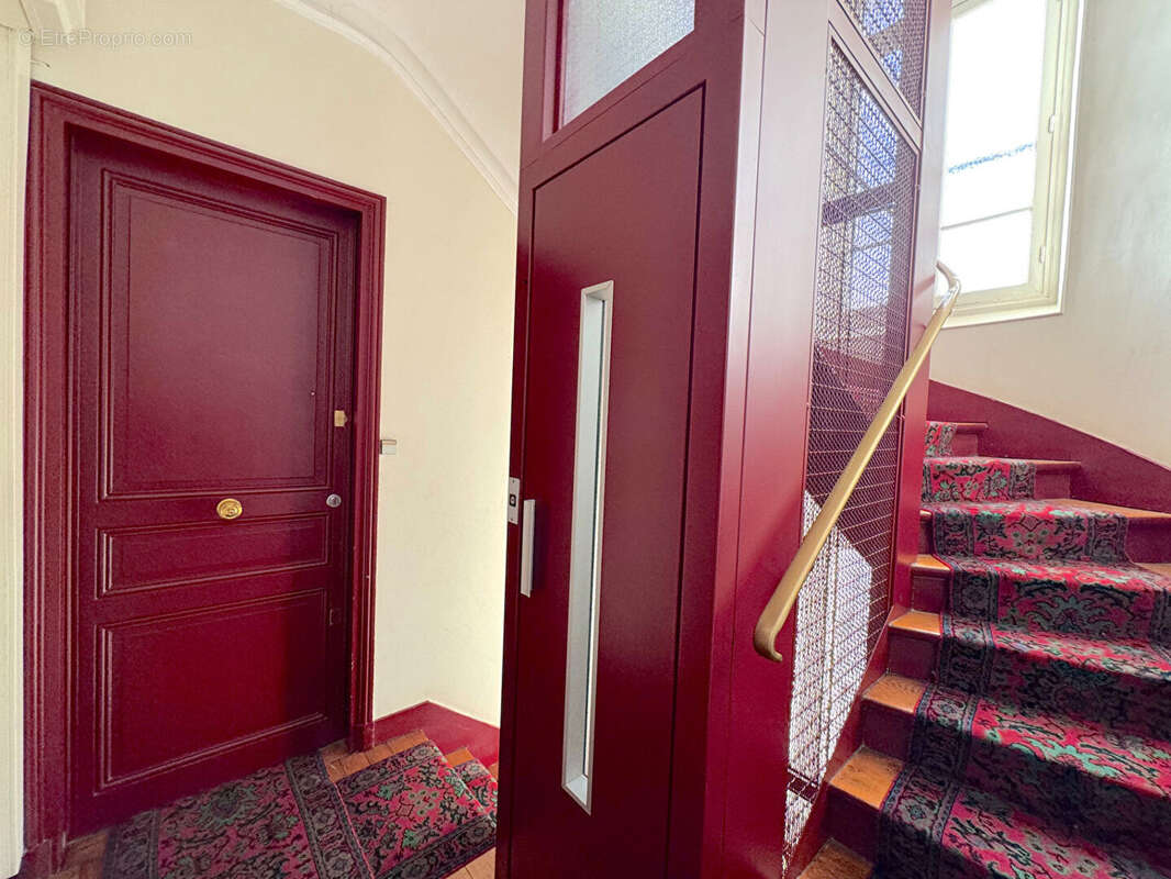 Appartement à ASNIERES-SUR-SEINE