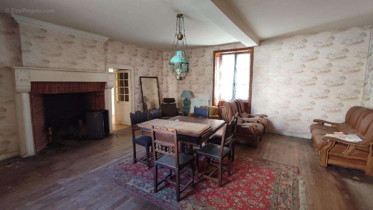 Appartement à ECOYEUX