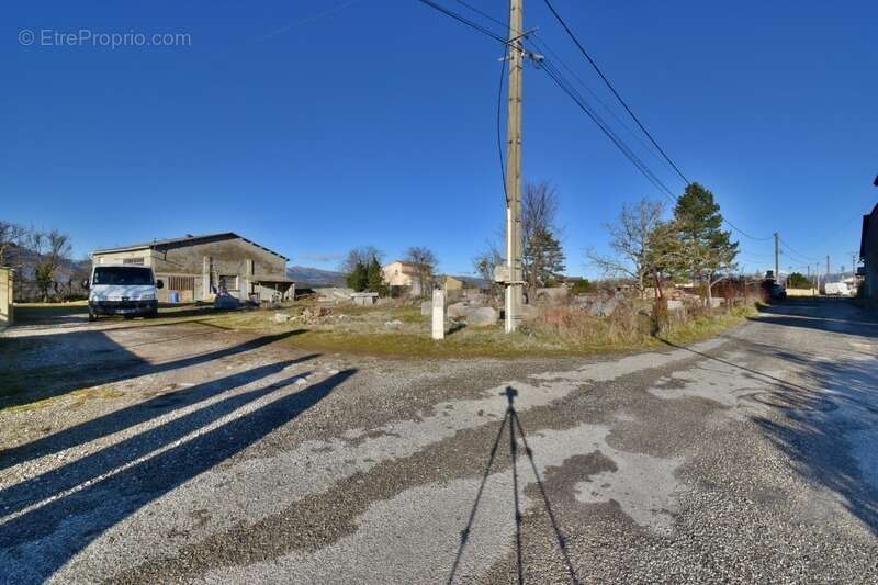 Terrain à SISTERON