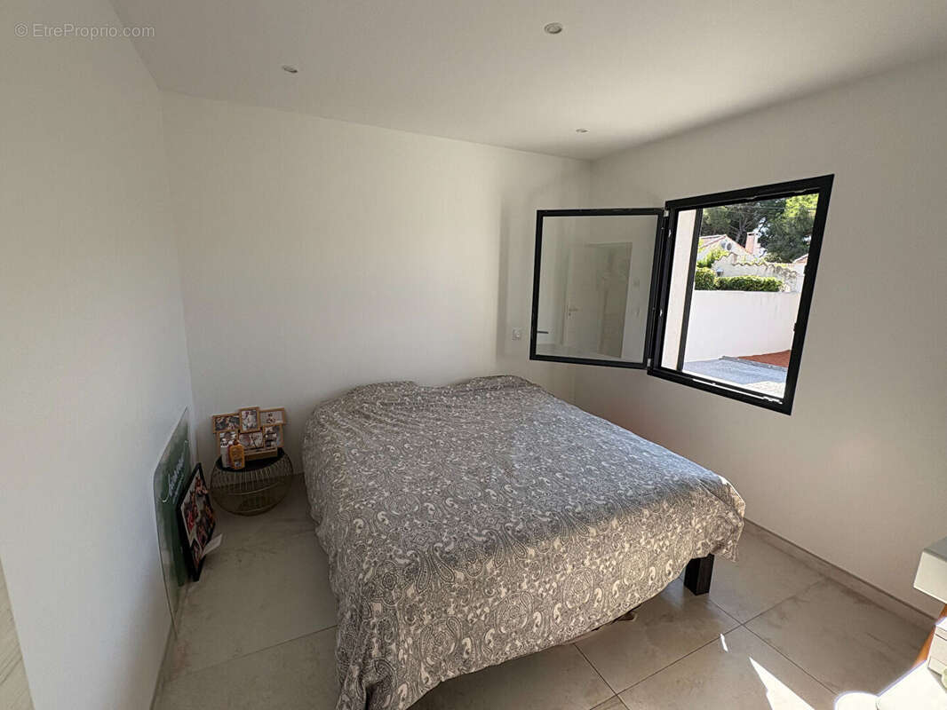 Maison à SAUSSET-LES-PINS