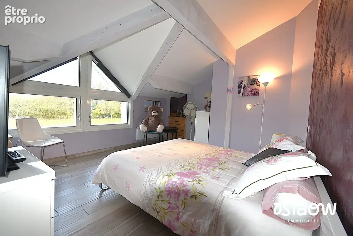 Maison 144 m² à Saint-Romain-De-Jalionas  - photo 9