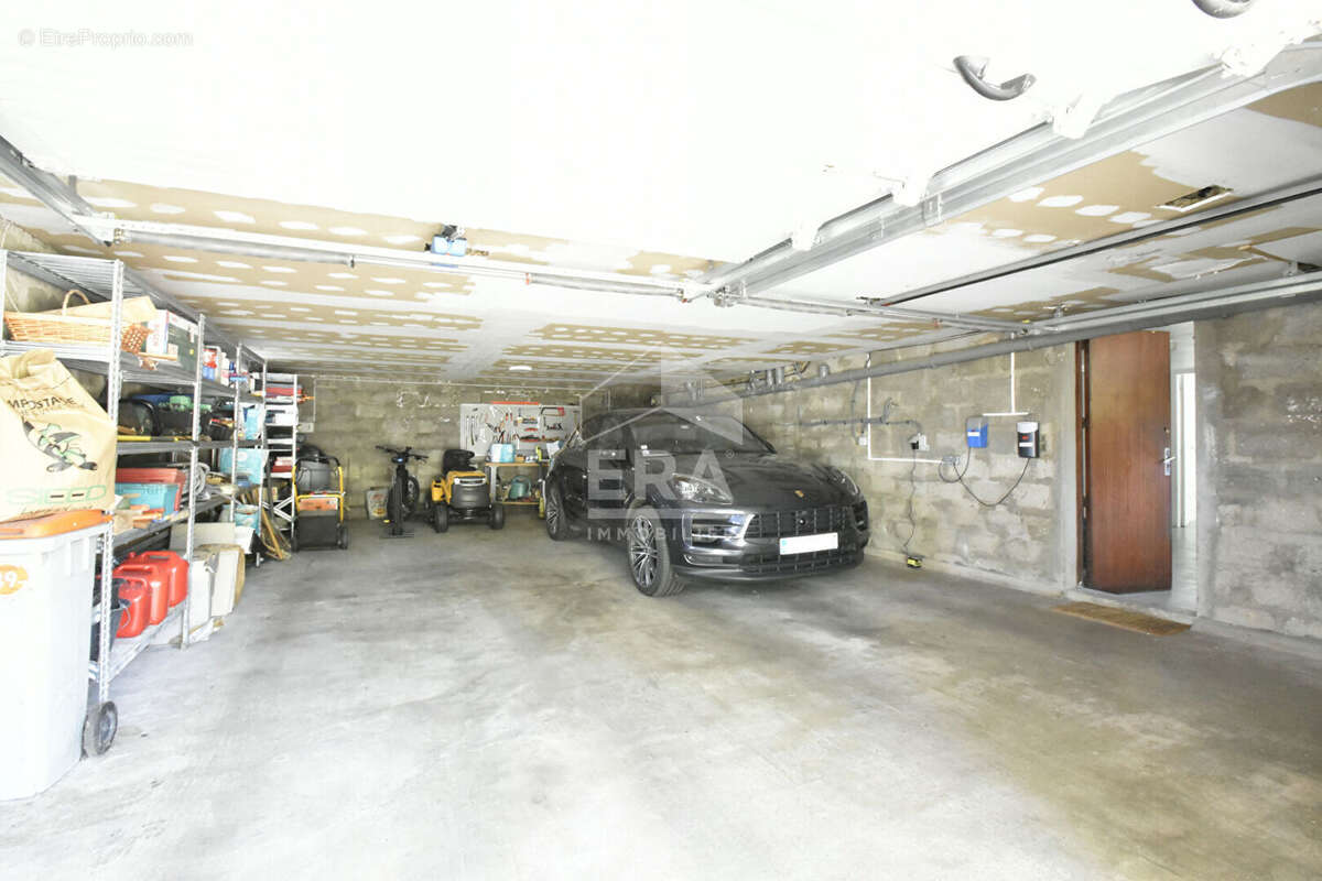 Maison à SAINT-REMY-L'HONORE