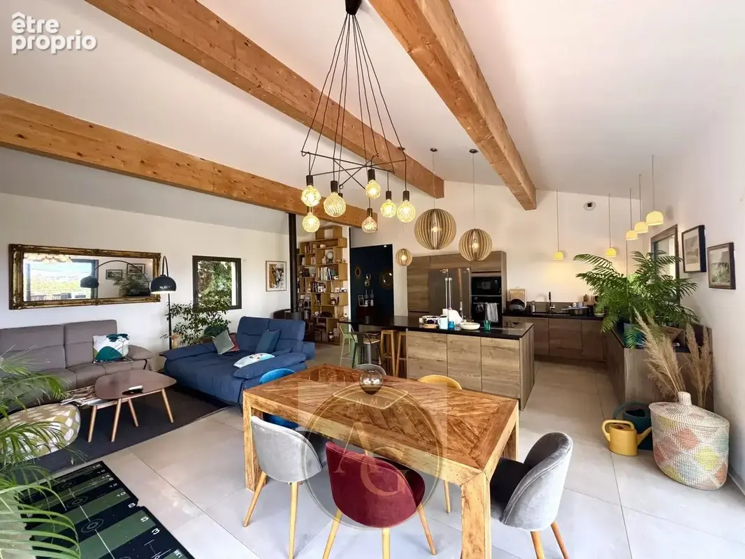 Villa T6 de 160m2 avec piscine et vue panoramique montagne noire - photo 6
