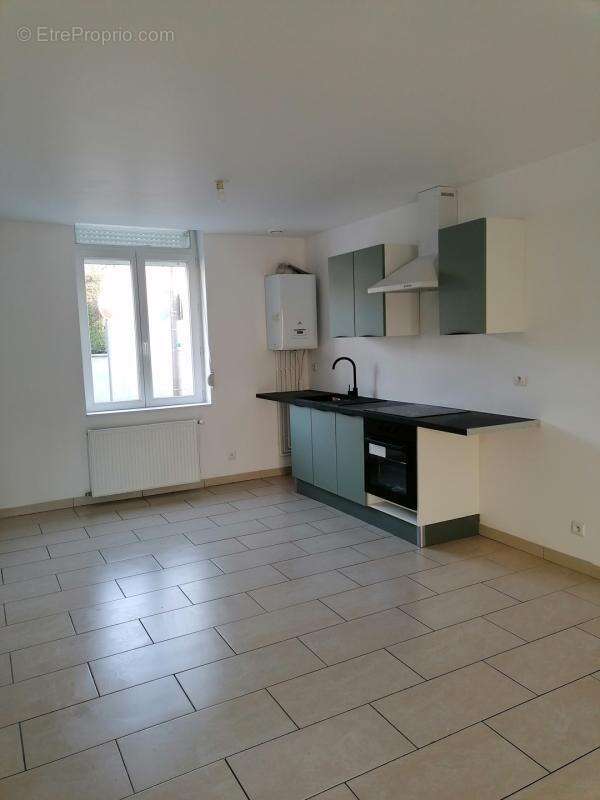 Maison à SAINT-QUENTIN