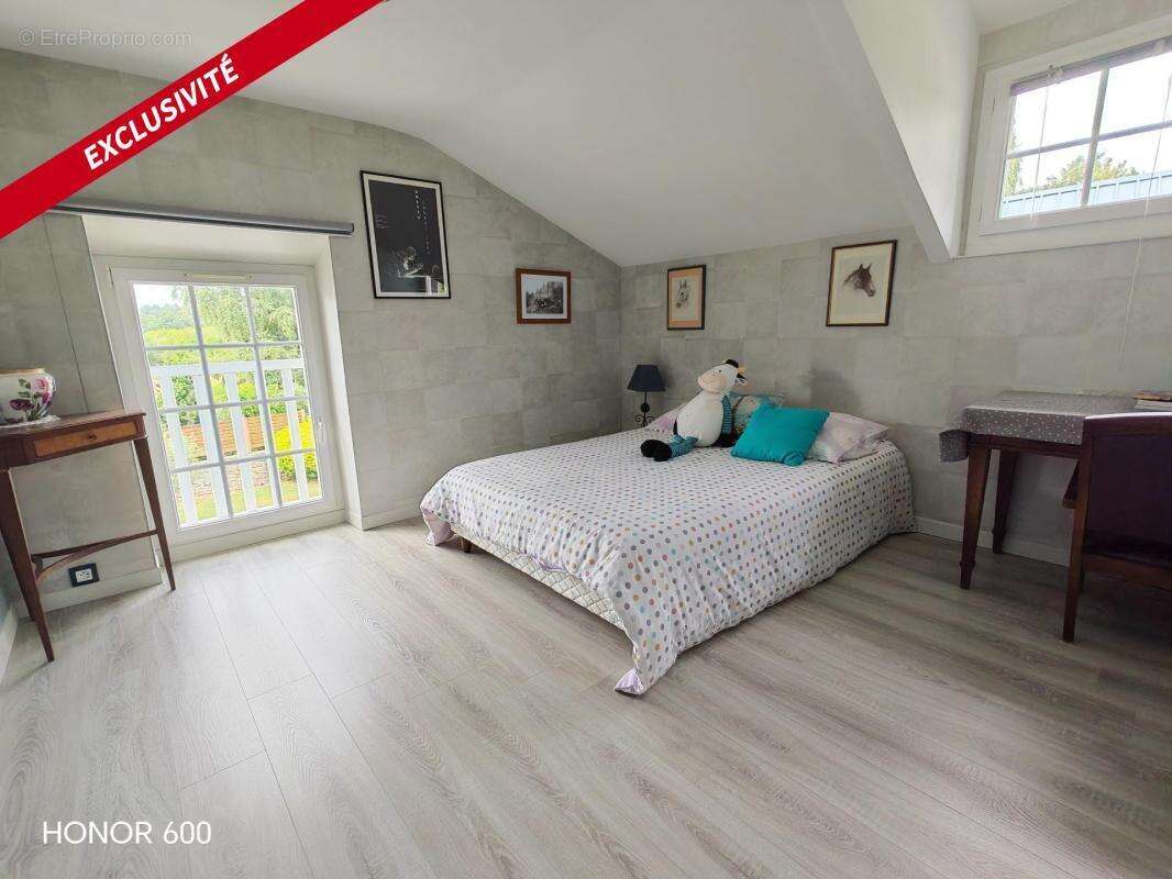 Maison 200 m² - 3 chambres - 1300m² terrain - PLERGUER - photo 11