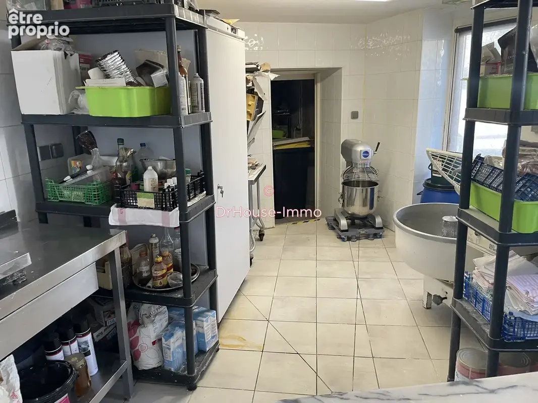 Commerce 96 m² à vendre à Sers (16410) - photo 14