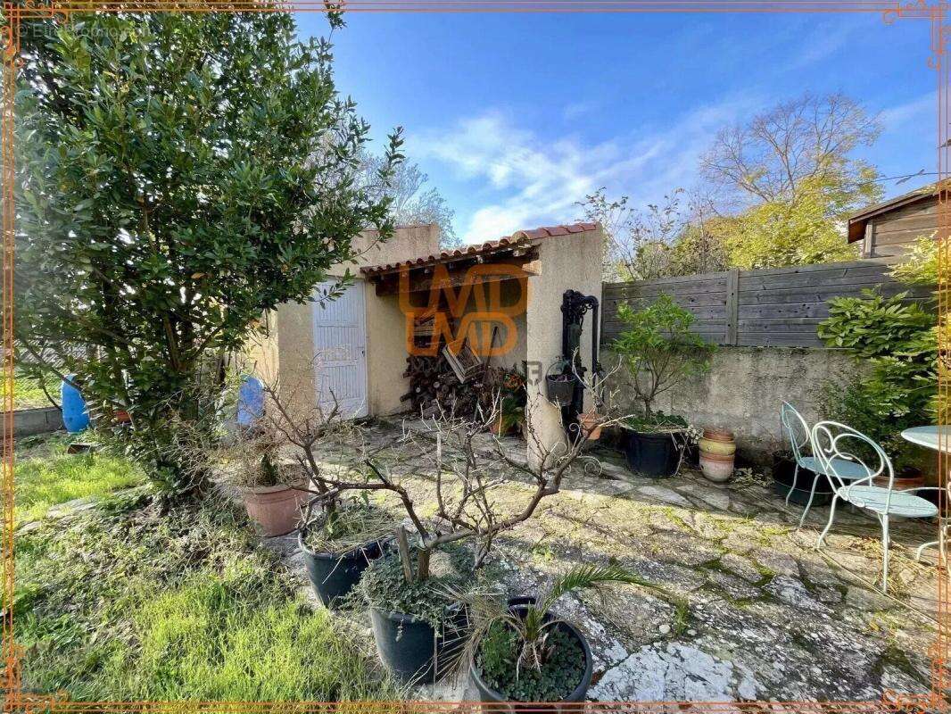 Maison à CAUSSES-ET-VEYRAN