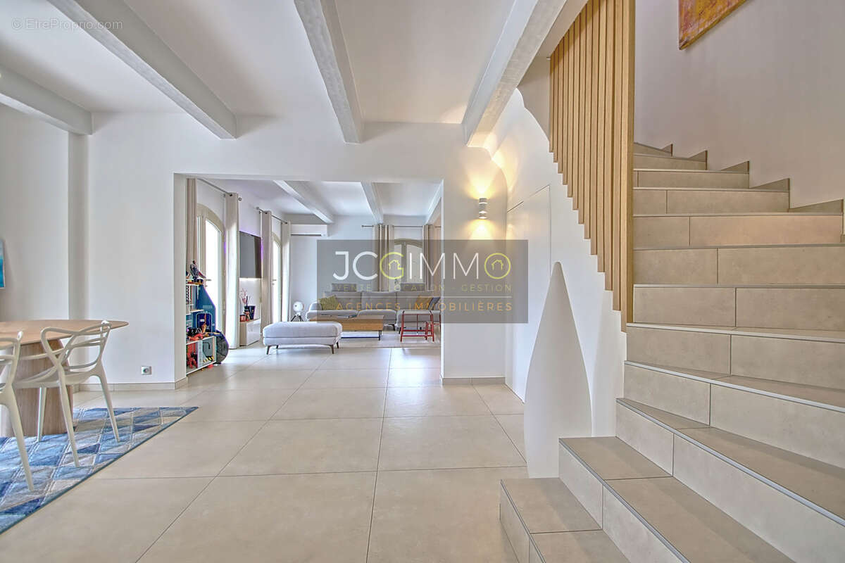 Belle villa T5 au Partégal + T2 indépendant - photo 9