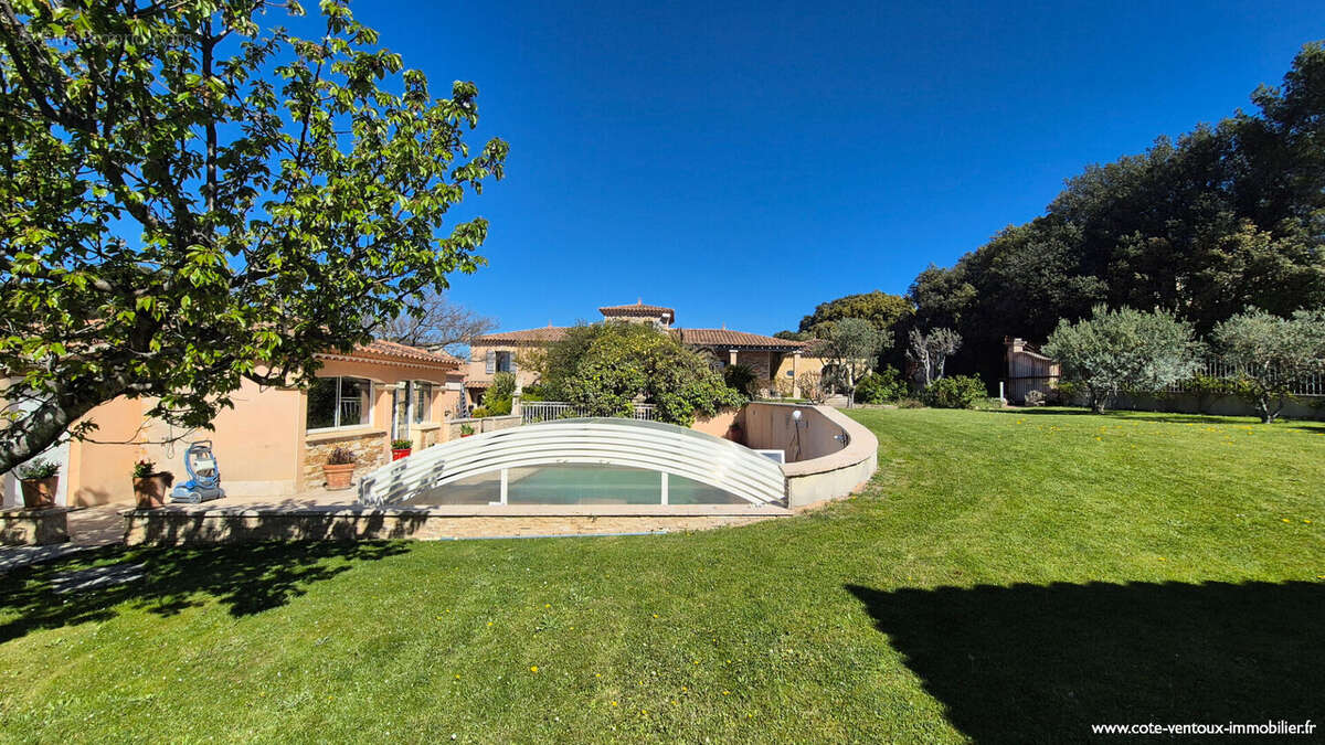 Maison à VACQUEYRAS